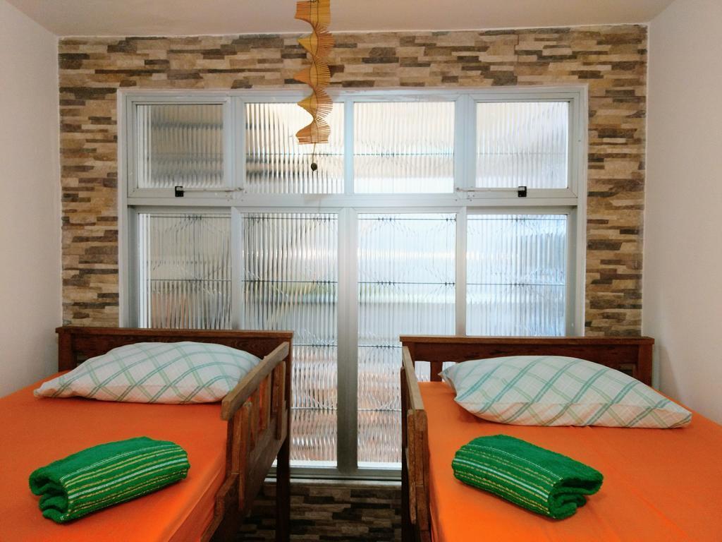 Casa De Mainha Friendly Hostel